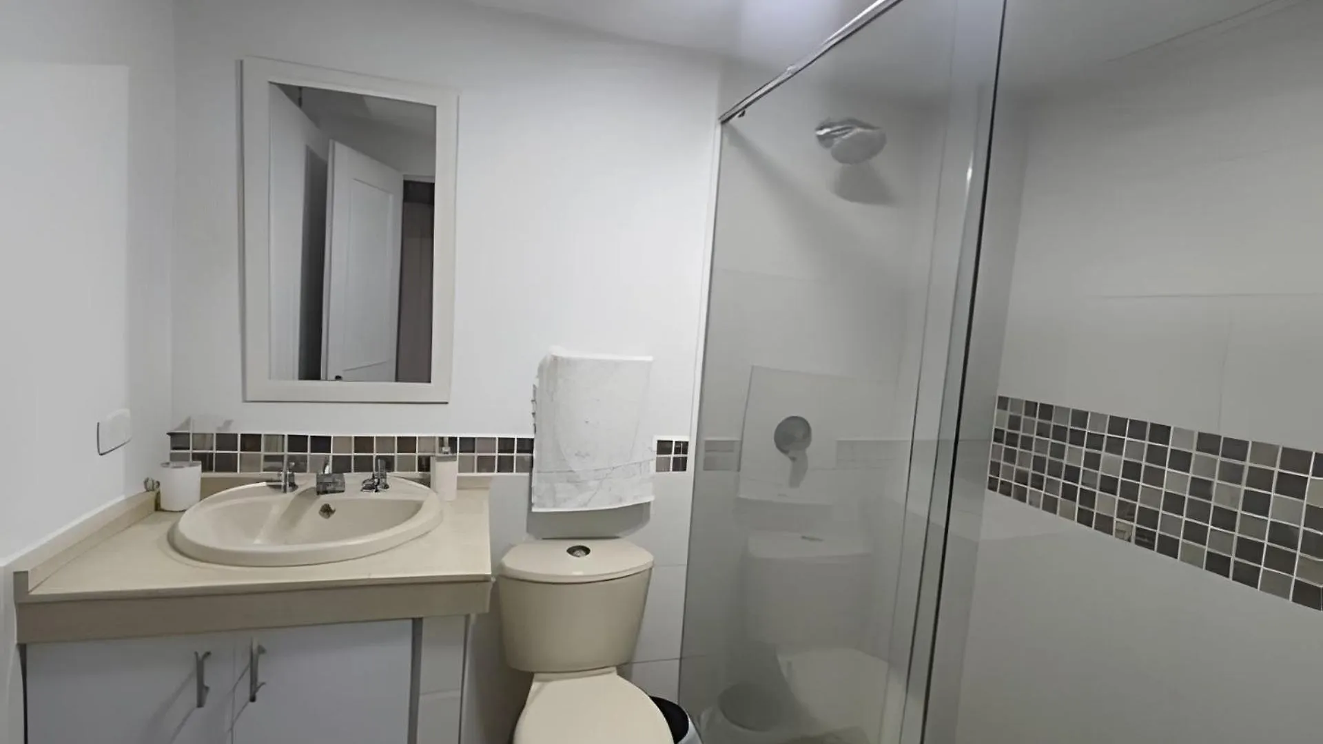 Amplios Apartamentos San Fernando Cerca A Centros Medicos Cali Apartment