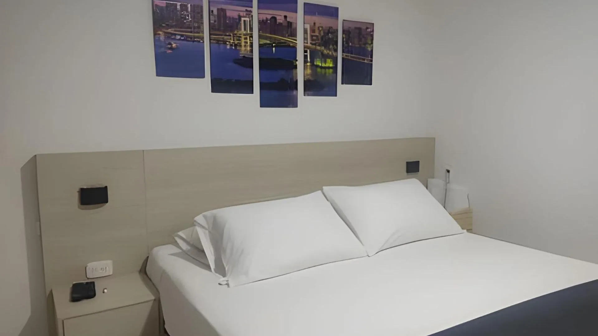 Amplios Apartamentos San Fernando Cerca A Centros Medicos Cali
