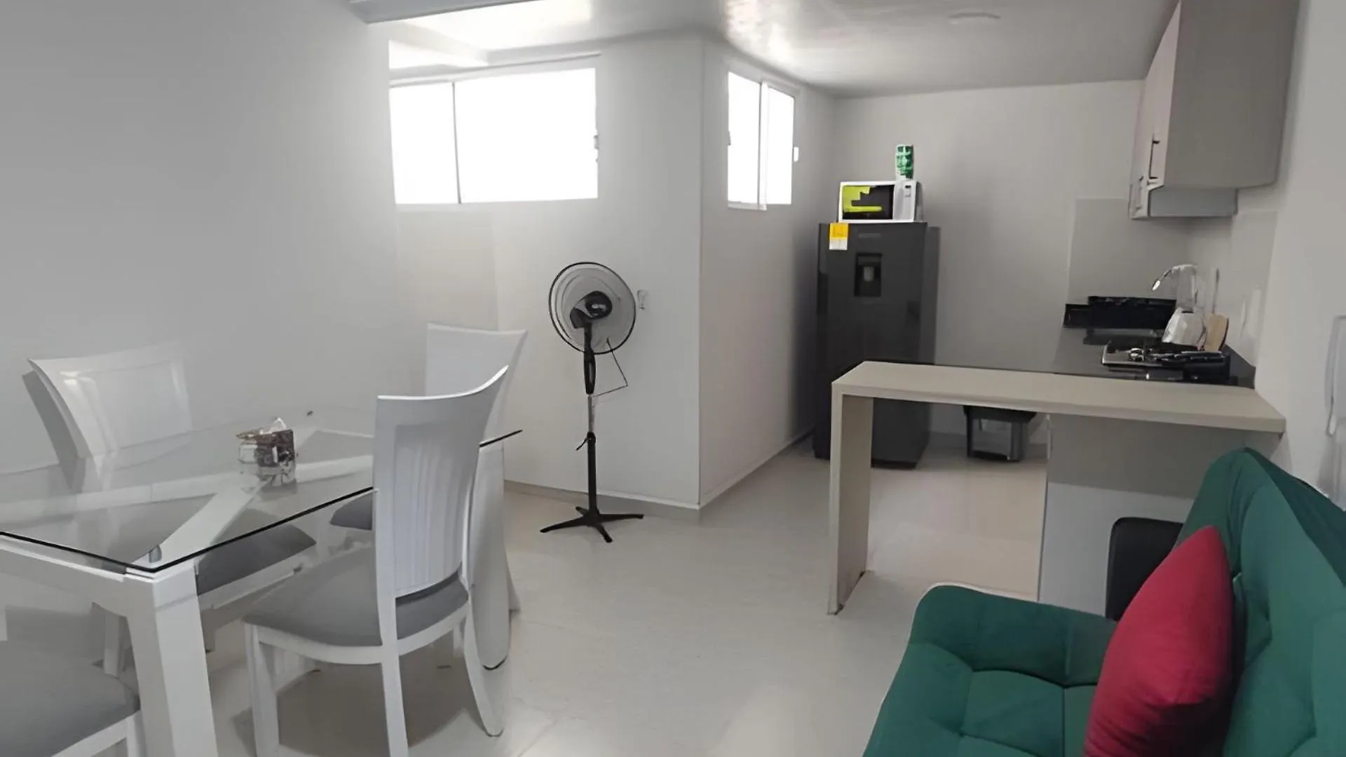 Amplios Apartamentos San Fernando Cerca A Centros Medicos Cali Apartment