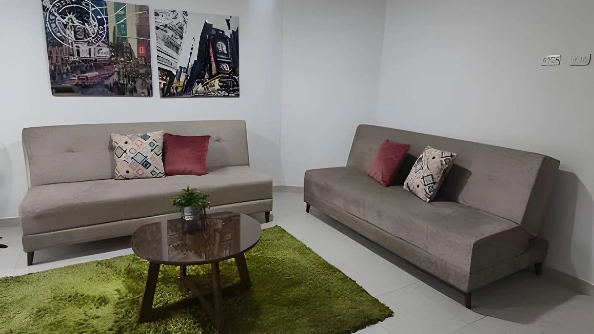 Amplios Apartamentos San Fernando Cerca A Centros Medicos Cali Colombia