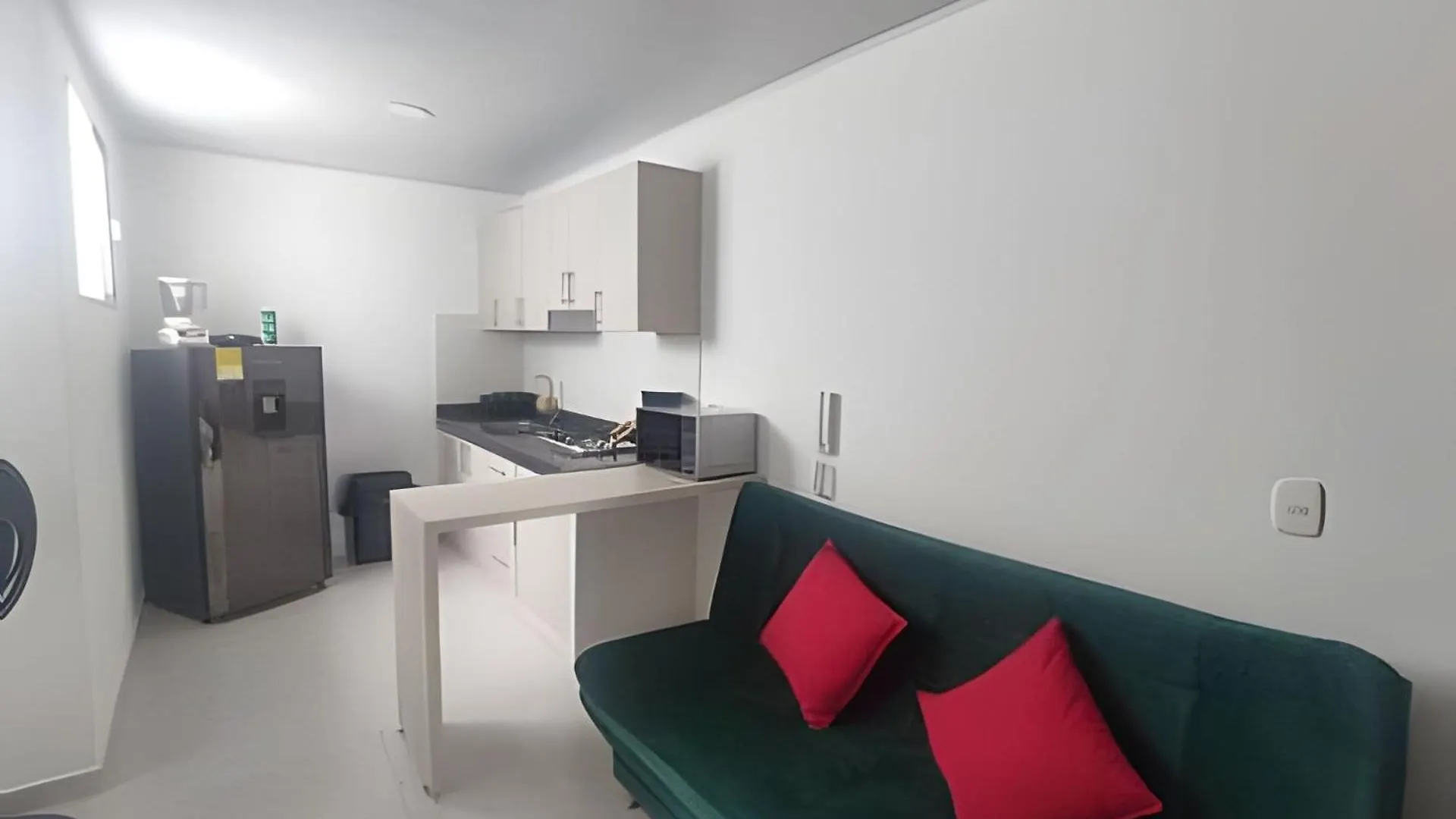 Amplios Apartamentos San Fernando Cerca A Centros Medicos Cali Apartment