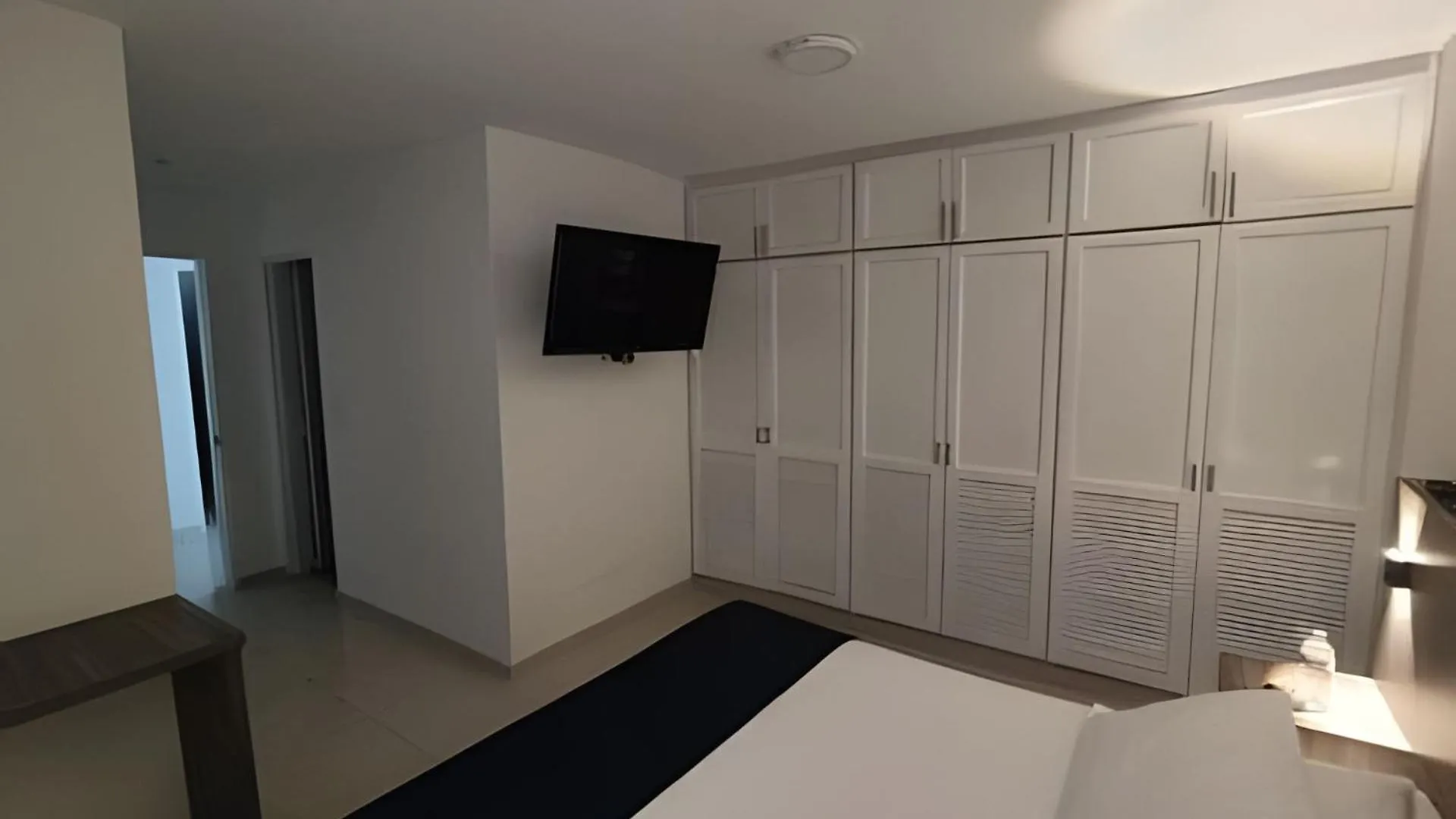 Amplios Apartamentos San Fernando Cerca A Centros Medicos Cali Apartment