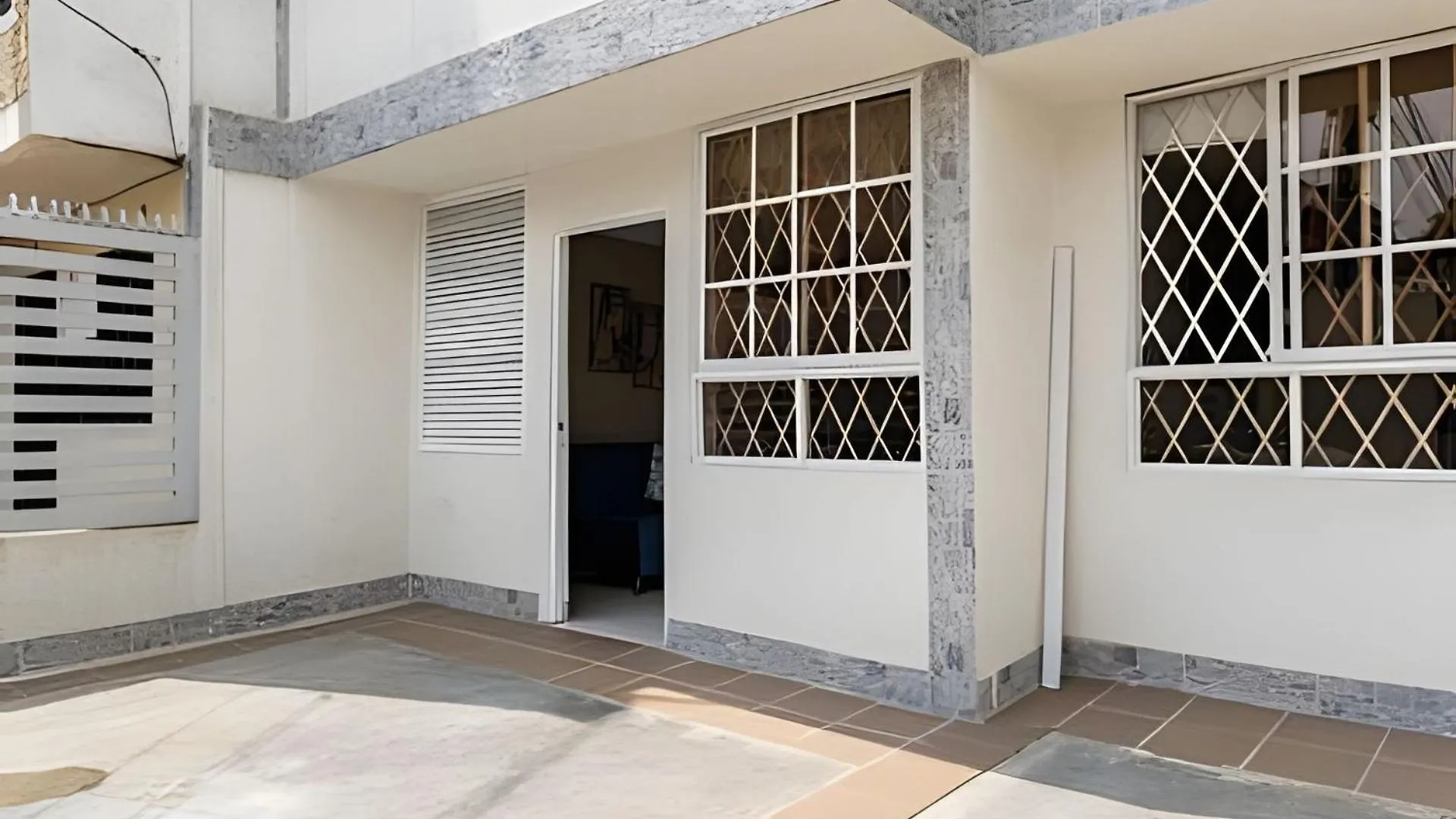 Amplios Apartamentos San Fernando Cerca A Centros Medicos Cali 0*,  Colombia