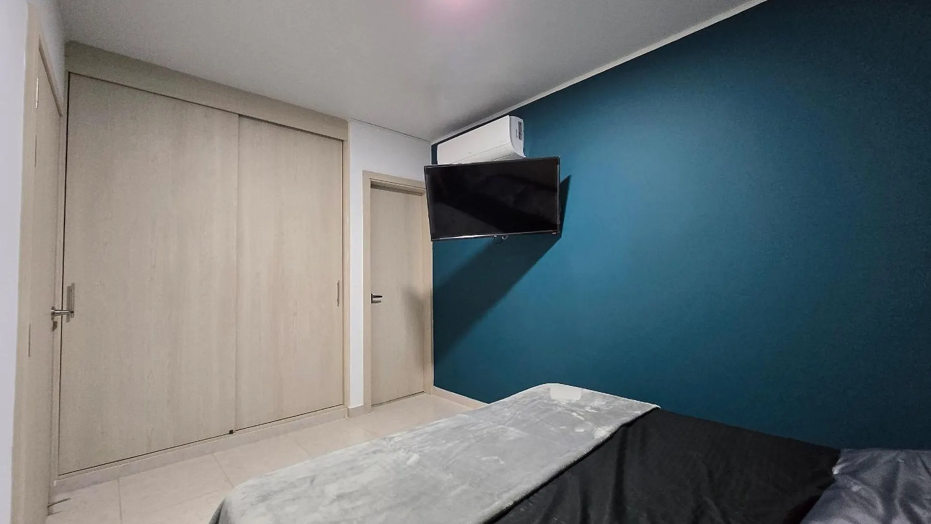 Amplios Apartamentos San Fernando Cerca A Centros Medicos Cali