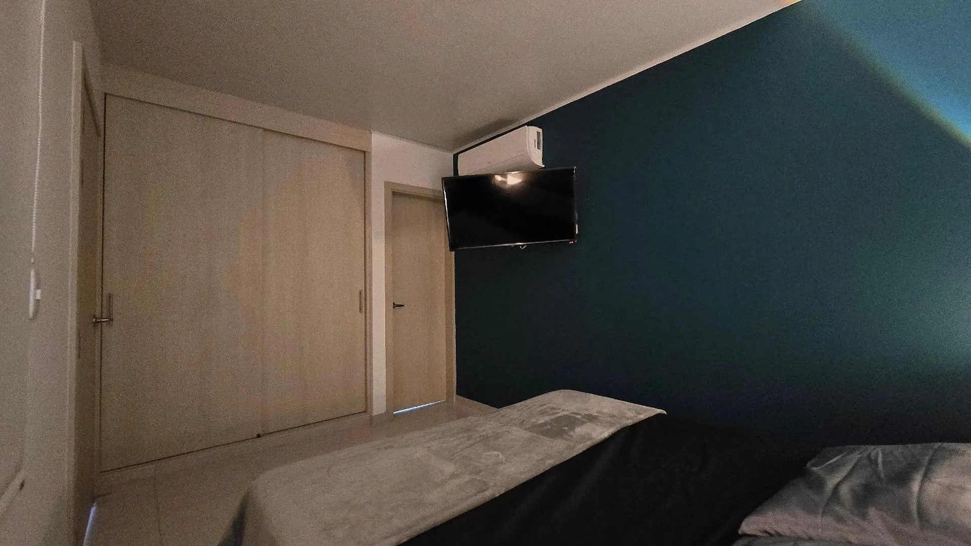 Amplios Apartamentos San Fernando Cerca A Centros Medicos Cali Apartment